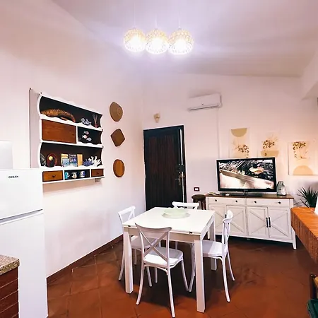 Casetta Marina Tatil Evi